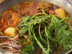 -喇喇排骨火锅·传统韩式脊骨汤(望京西园总店)