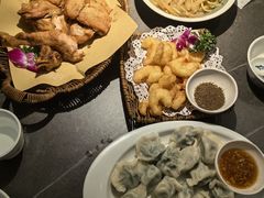 -前海沿·青岛菜(大拇指广场石老人店)