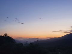 -鬼笑石后山停车场