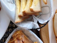 -暖山咖啡西餐厅