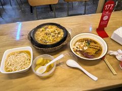 -丽丽三鲜螺蛳粉(田林路店)