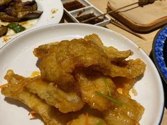 -关东小磨东北菜(上海长风大悦城店)