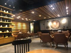 大堂-星巴克臻选(长沙运达中央广场店)