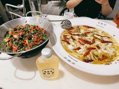 -渔语鱼新川菜Bistro(万象天地店)