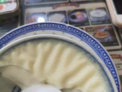 -广信牛奶甜品世家(台东店)