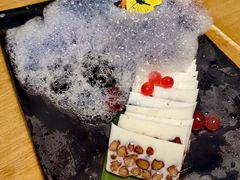 泡沫椰奶红豆糕-雀舞云南菜(天津天河城购物中心店)