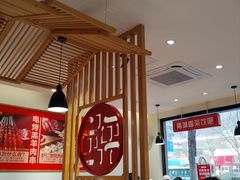 -南城香·饭香串香馄饨香(青年路店)