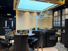 -川骄海鲜自助(王府井奥莱UP TOWN店原世界之花店)
