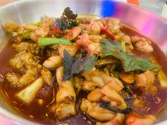 -龙巢盱眙龙虾·鸡煲·烧烤宵夜(坪洲店)