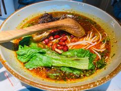 招牌牛大骨圆粉-百春原湖南牛肉粉(百联世纪店)