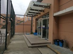 -七宝中学游泳馆