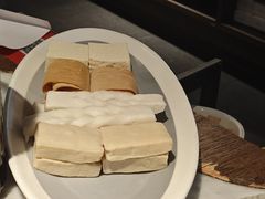 -尚尚仙·酸汤猪手·猪肚鸡火锅(华联万柳购物中心店)