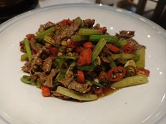 小炒樟山黄牛肉-鄱阳湖·江西小炒·瓦罐煨汤(五道口店)