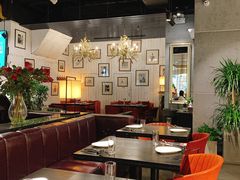 大堂-Let'sBURGERplus·非常创意汉堡(三里屯店)