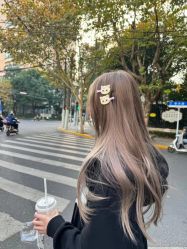 -十六番发型师事务所