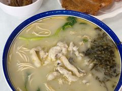 -明呈黄鱼面馆(斜土路店)