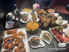 -雍容荟帝王蟹活龙虾展台自助(IFS黑金店)