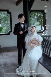 -黑马婚纱摄影