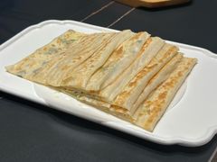 -鞍山大白鲨美食酒店