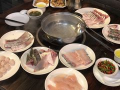 鱼皮-正能量脆肉鲩火锅