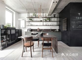 67㎡的Loft小宅，整体以复古的工业风装饰