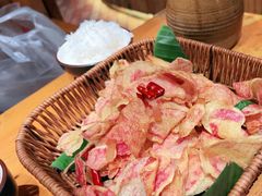-老滇山寨•云南特色菜•地方菜•民族风情歌舞表演(金碧店)