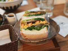 营养滑蛋炸虾三明治-Ginko银子(青龙街店)