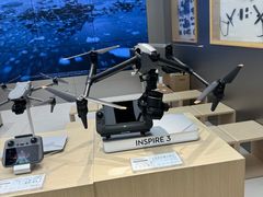 -DJI大疆(深圳华强北曼哈授权体验店)