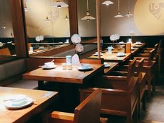 大堂-九锅一堂酸菜鱼(新南凯德直营店)