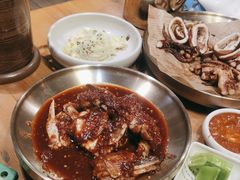 -草家酱蟹炭火烤肉店(珲春南路一店)
