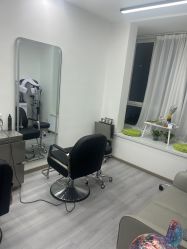 -LILI·HAIR SALON理理造型