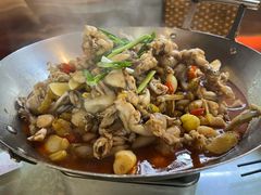 -昱龙大盆牛蛙馆(三兴街总店)
