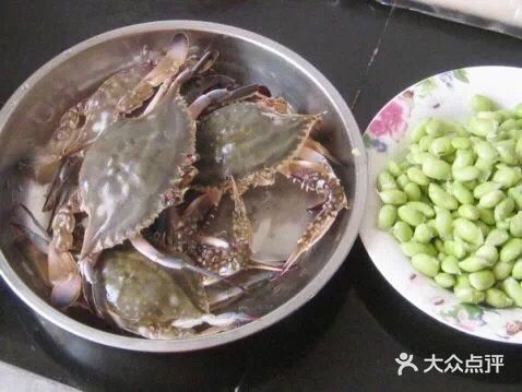 梭子蟹炒毛豆,鲜上加鲜