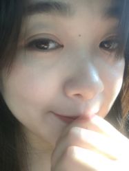 -济南花里美甲美睫