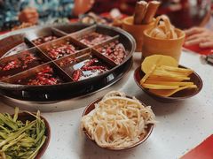 -厂花素芬九宫格火锅(益州大道店)
