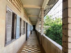 -吐斯廉屠杀博物馆