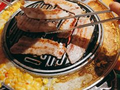 -青瓦炭韩潮烤肉(花园道店)