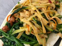 -尹记餐馆(花园店)