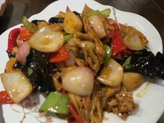 -老胶东家常菜馆(市场一路店)