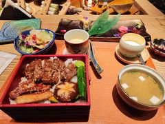 -本源食集 日式烧肉·炉端烧(东海缤纷店)