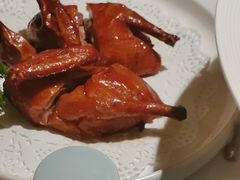 烤乳鸽-宝轩渔府·老字号海鲜·正宗津菜(水上店)