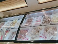 -嘎琉鲜切牛肉自助火锅