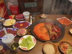 -萍姐火锅·公路夜市(武汉首店)