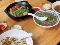 啫啫煲仔粉-珍珍小食店(西华路店)