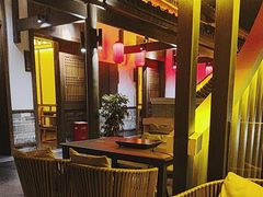 -野山舂·贵州现舂酸汤牛肉(东山店)
