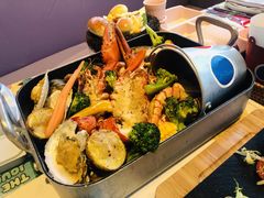 -水桶王国主题餐厅·聚会·生日派对·亲子活动·家庭套餐(亚龙湾希尔顿店)