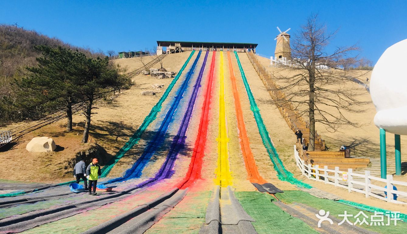 地址： 湖州市安吉县山川乡山川村云上草原 从湖州自驾
