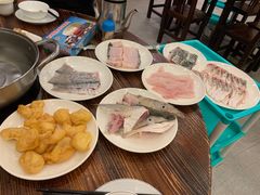 -正能量脆肉鲩火锅
