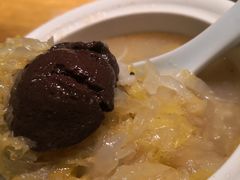 砂锅酸菜白肉汤-一轩饺子馆(丽都店)