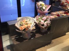 -谷莠子花艺·气球派对·绿植造景·花艺沙龙(金光华广场店)